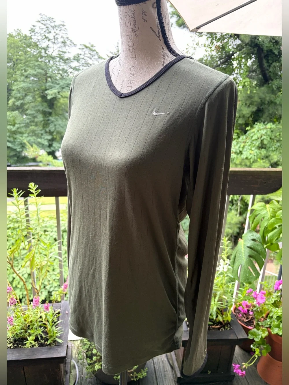 Nike Dri-FIT ADV Performance Long-Sleeve Shirt - Olive Green - Women's Small
